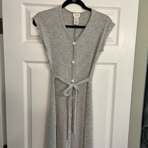 Shapely cool gray dress